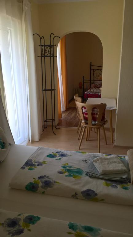 Appartement Gaestehaus Rosl à Reifnitz Extérieur photo